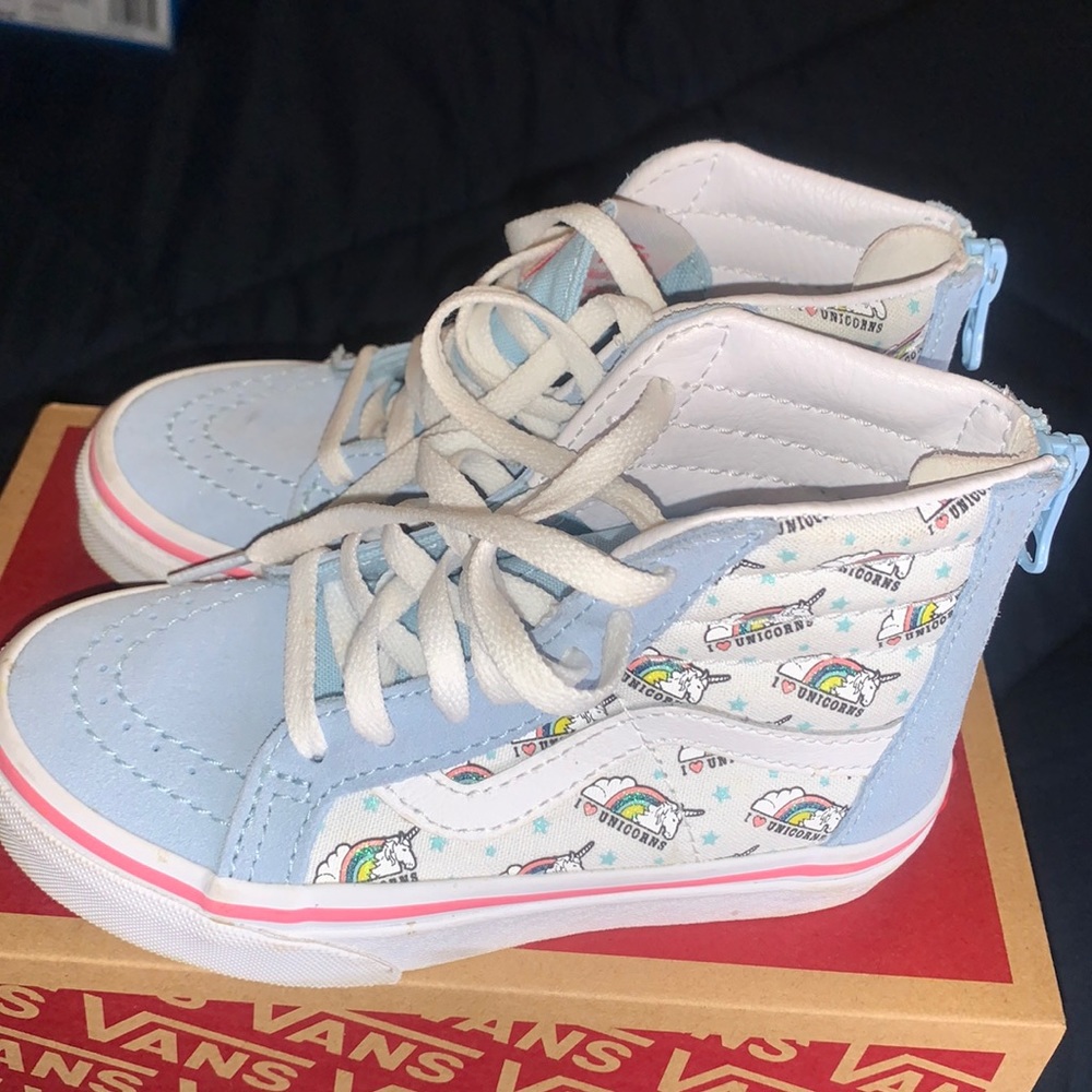 High Too Vans